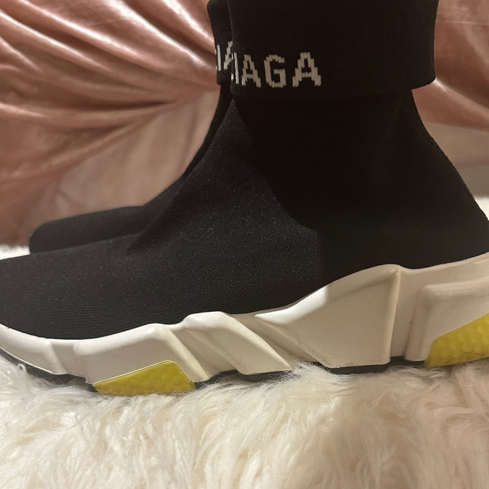 Balenciaga sock sneaker/Blk, white, neon green(great condition)